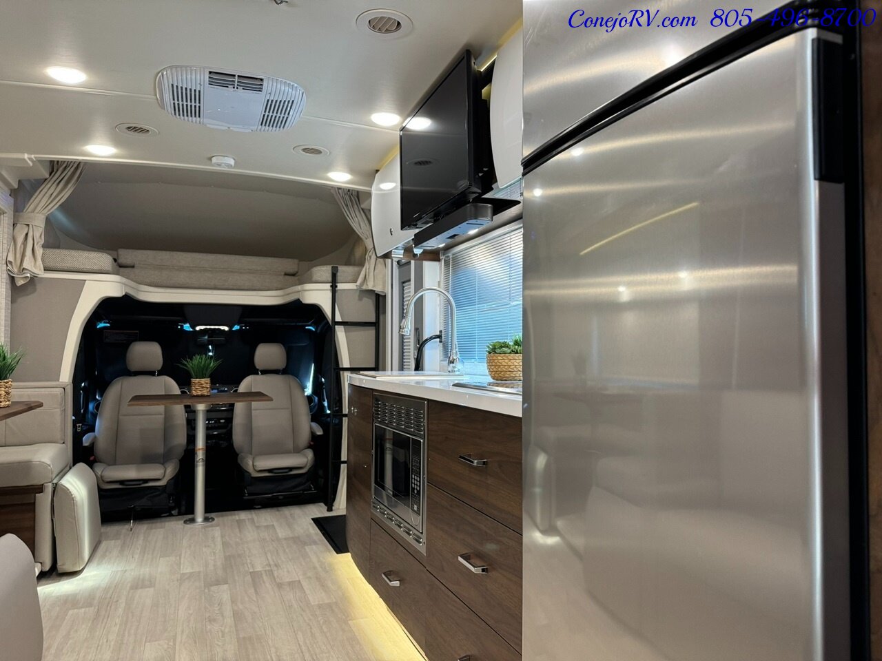 2023 WINNEBAGO NAVION 24D  Full Wall Slide-Out Mercedes Turbo Diesel  Full Body Paint 11K Miles - Photo 27 - Thousand Oaks, CA 91360