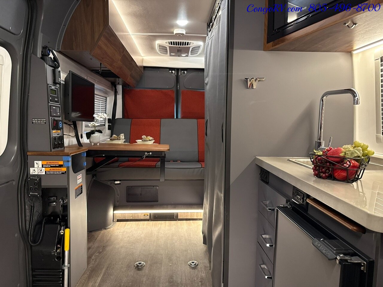 2024 Winnebago Roam 59RB Accessibility Power Lift Power Lounge Full Galley   - Photo 6 - Thousand Oaks, CA 91360