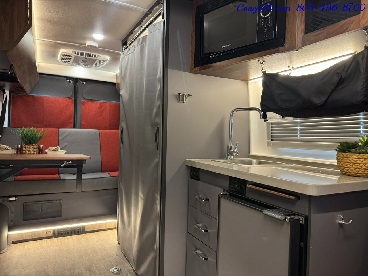 2024 Winnebago Roam 59RB Accessibility Power Lift Power Lounge Full Galley   - Photo 6 - Thousand Oaks, CA 91360