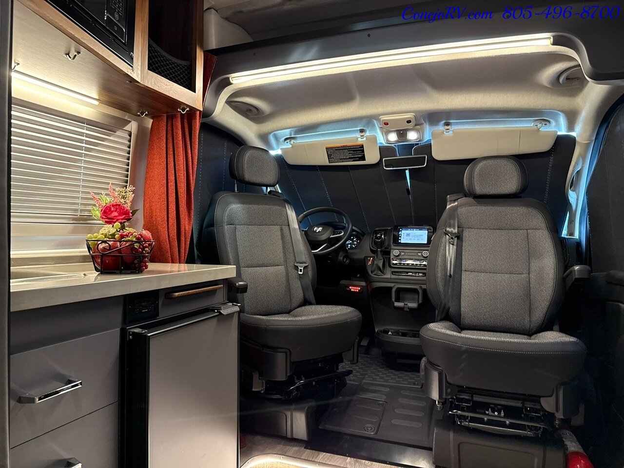 2024 Winnebago Roam 59RB Accessibility Power Lift Power Lounge Full Galley   - Photo 13 - Thousand Oaks, CA 91360
