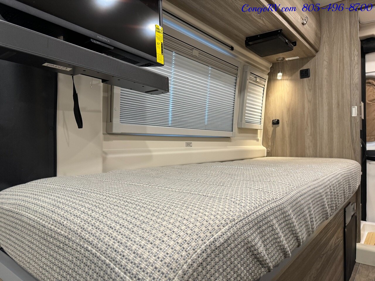 2024 Winnebago Travato 59K Touring Coach 2.8KW Onan Generator   - Photo 18 - Thousand Oaks, CA 91360