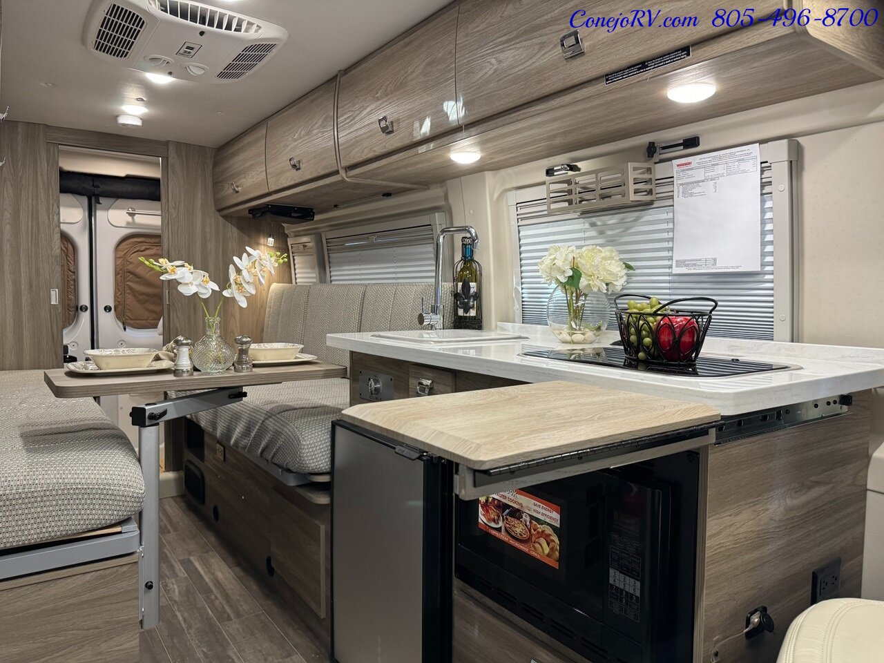 2024 Winnebago Travato 59K Touring Coach 2.8KW Onan Generator   - Photo 8 - Thousand Oaks, CA 91360