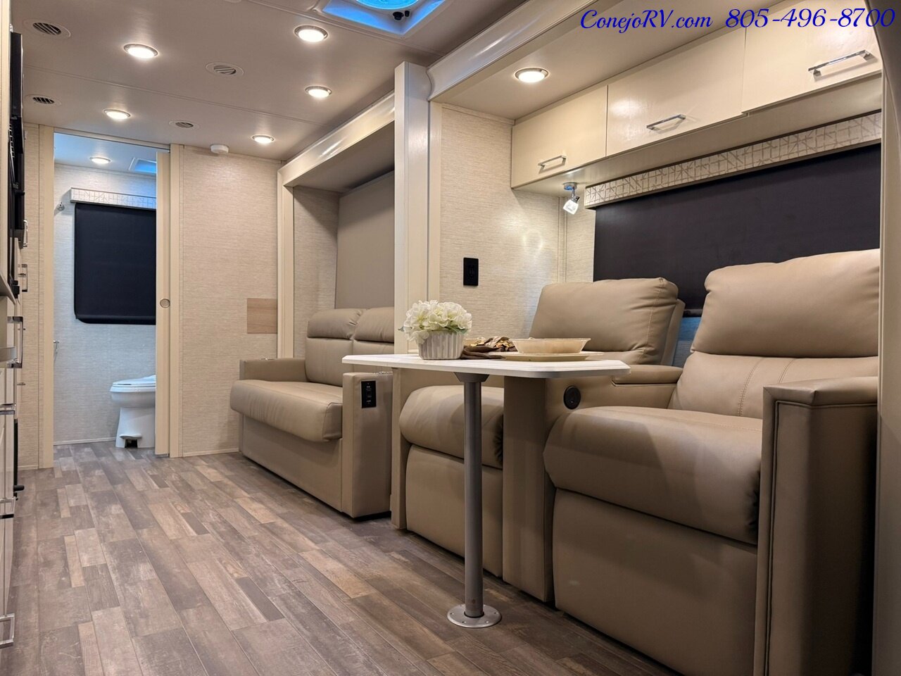 2020 Tiffin Wayfarer 25RW Murphy Bed Full Wall Slide-Out Theater Seats  Mercedes Turbo Diesel Full Body Paint - Photo 6 - Thousand Oaks, CA 91360