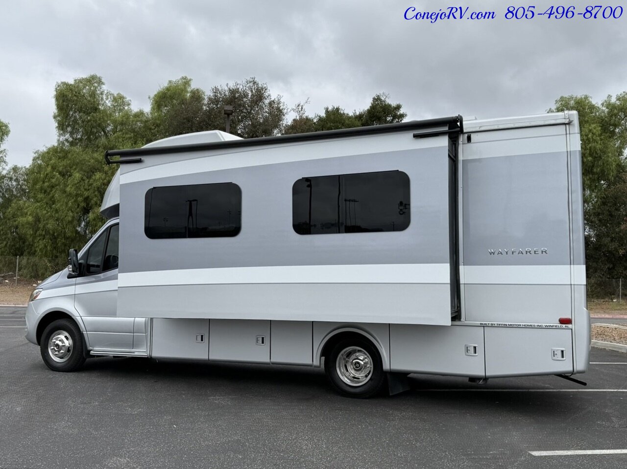 2020 Tiffin Wayfarer 25RW Murphy Bed Full Wall Slide-Out Theater Seats  Mercedes Turbo Diesel Full Body Paint - Photo 2 - Thousand Oaks, CA 91360