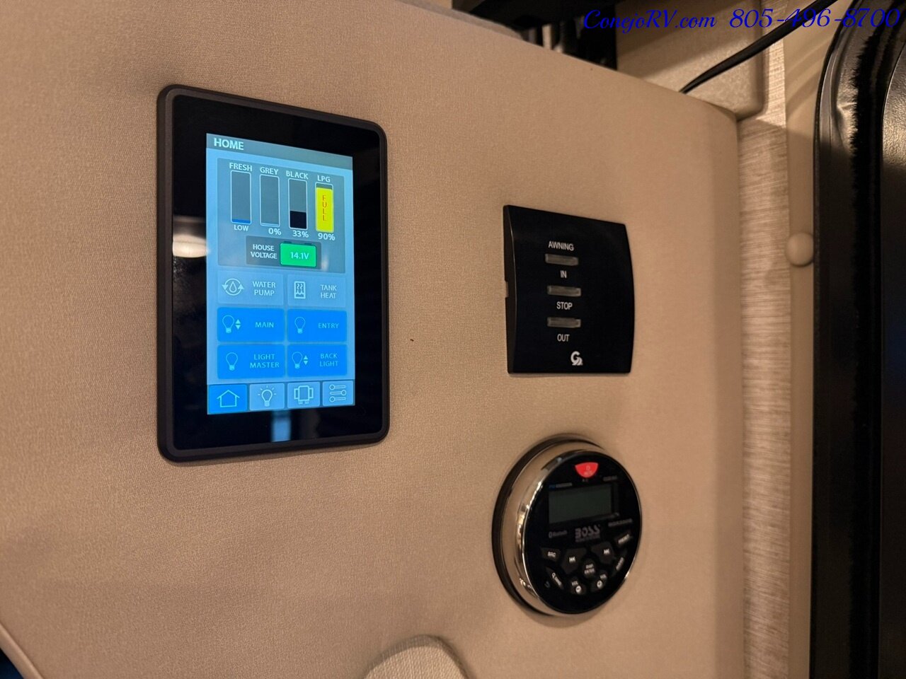 2020 Tiffin Wayfarer 25RW Murphy Bed Full Wall Slide-Out Theater Seats  Mercedes Turbo Diesel Full Body Paint - Photo 9 - Thousand Oaks, CA 91360