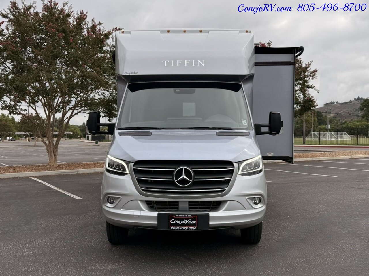 2020 Tiffin Wayfarer 25RW Murphy Bed Full Wall Slide-Out Theater Seats  Mercedes Turbo Diesel Full Body Paint - Photo 55 - Thousand Oaks, CA 91360