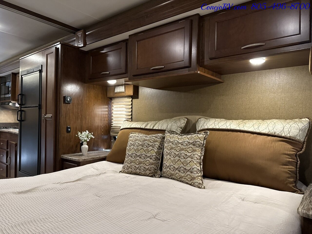 2016 Coachmen Pursuit 27KP B Full Wall Slide Cab Over Bunk 53K   - Photo 23 - Thousand Oaks, CA 91360