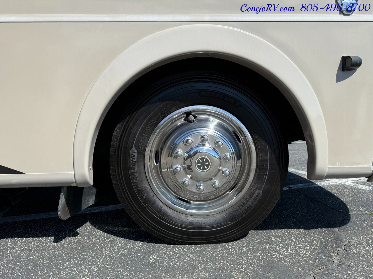 2016 Coachmen Pursuit 27KP B Full Wall Slide Cab Over Bunk 53K   - Photo 38 - Thousand Oaks, CA 91360