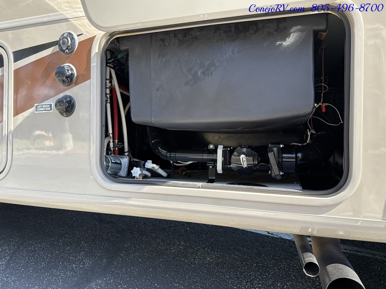 2016 Coachmen Pursuit 27KP B Full Wall Slide Cab Over Bunk 53K   - Photo 46 - Thousand Oaks, CA 91360