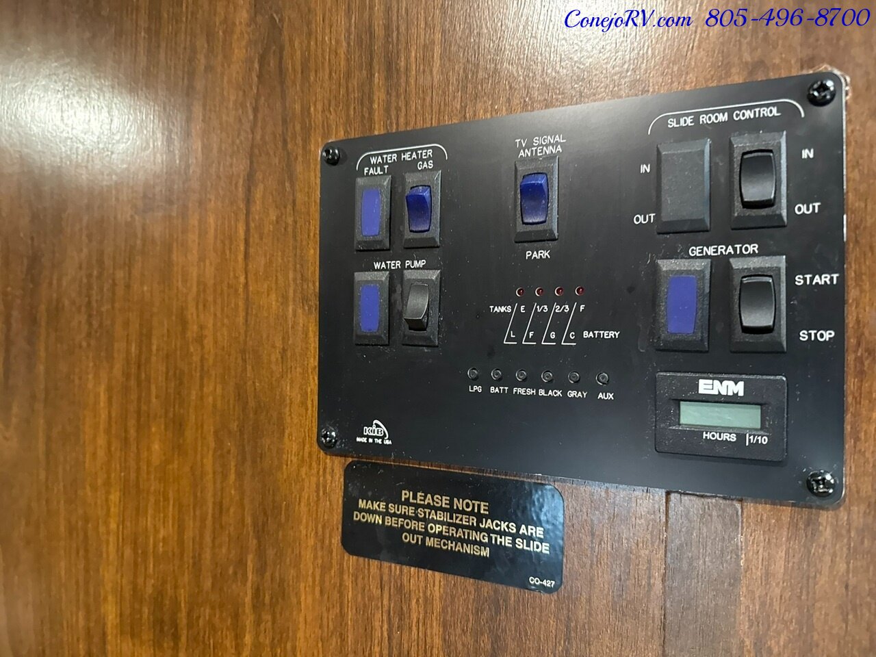 2016 Coachmen Pursuit 27KP B Full Wall Slide Cab Over Bunk 53K   - Photo 9 - Thousand Oaks, CA 91360