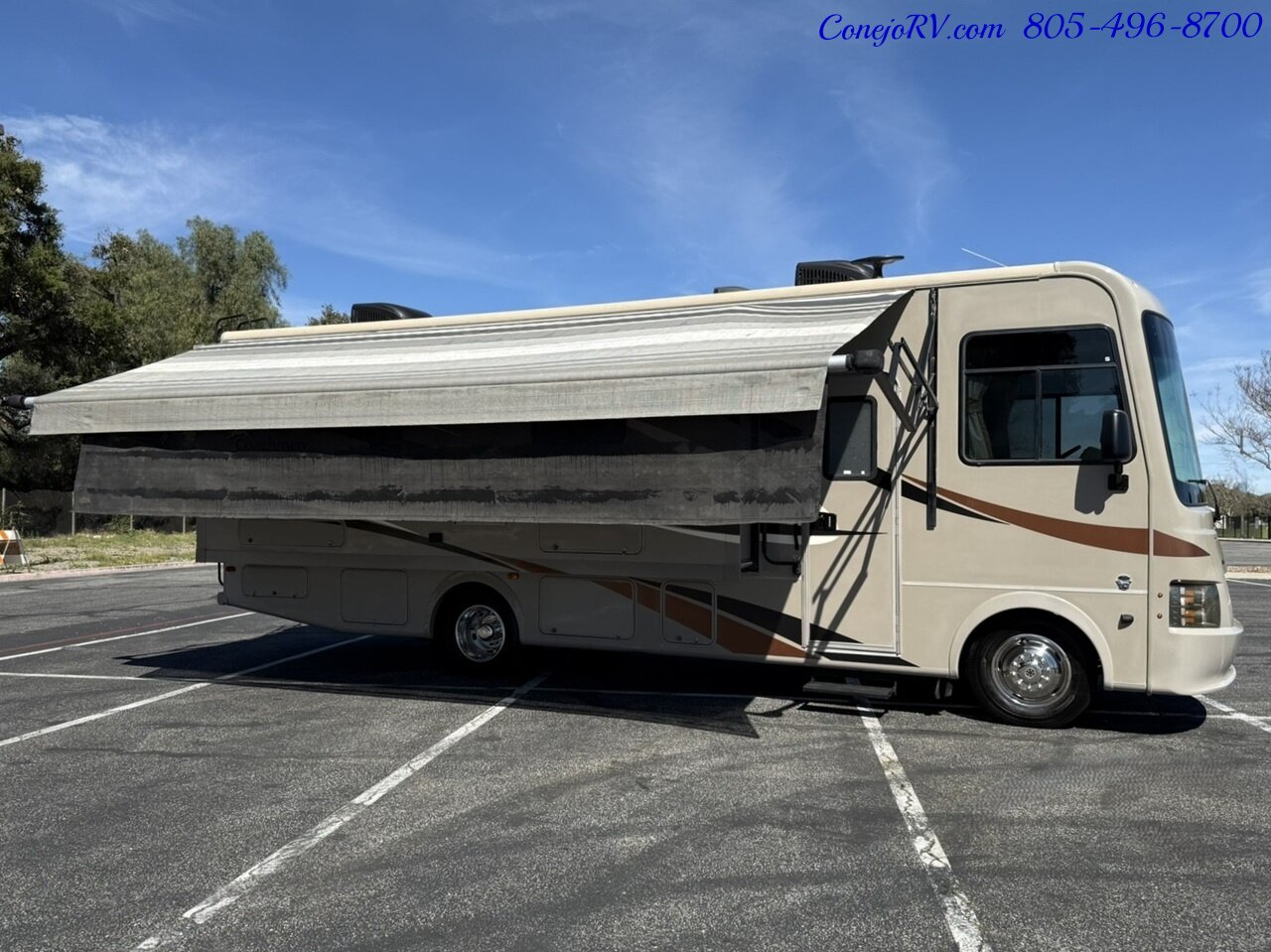 2016 Coachmen Pursuit 27KP B Full Wall Slide Cab Over Bunk 53K   - Photo 51 - Thousand Oaks, CA 91360