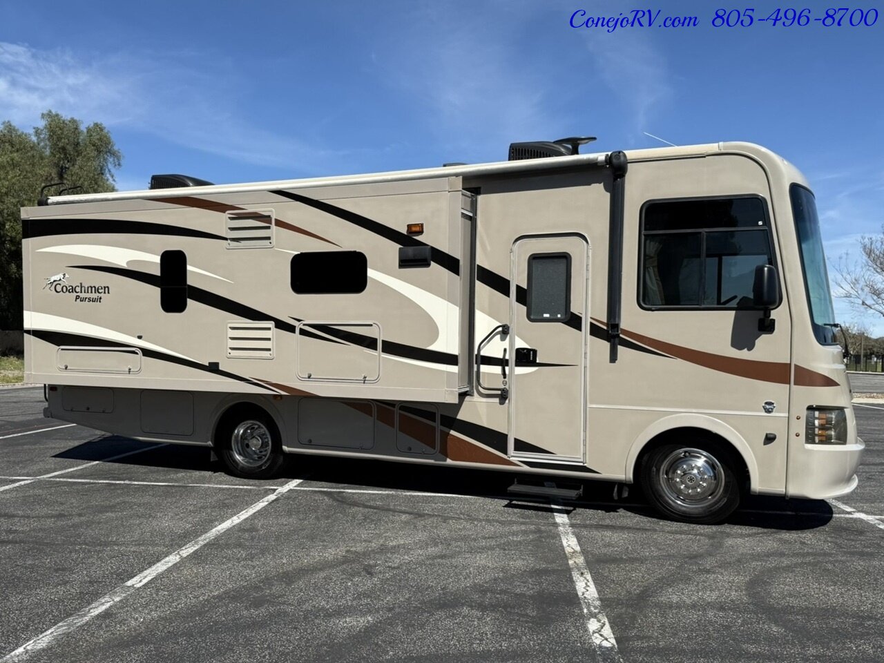 2016 Coachmen Pursuit 27KP B Full Wall Slide Cab Over Bunk 53K   - Photo 1 - Thousand Oaks, CA 91360