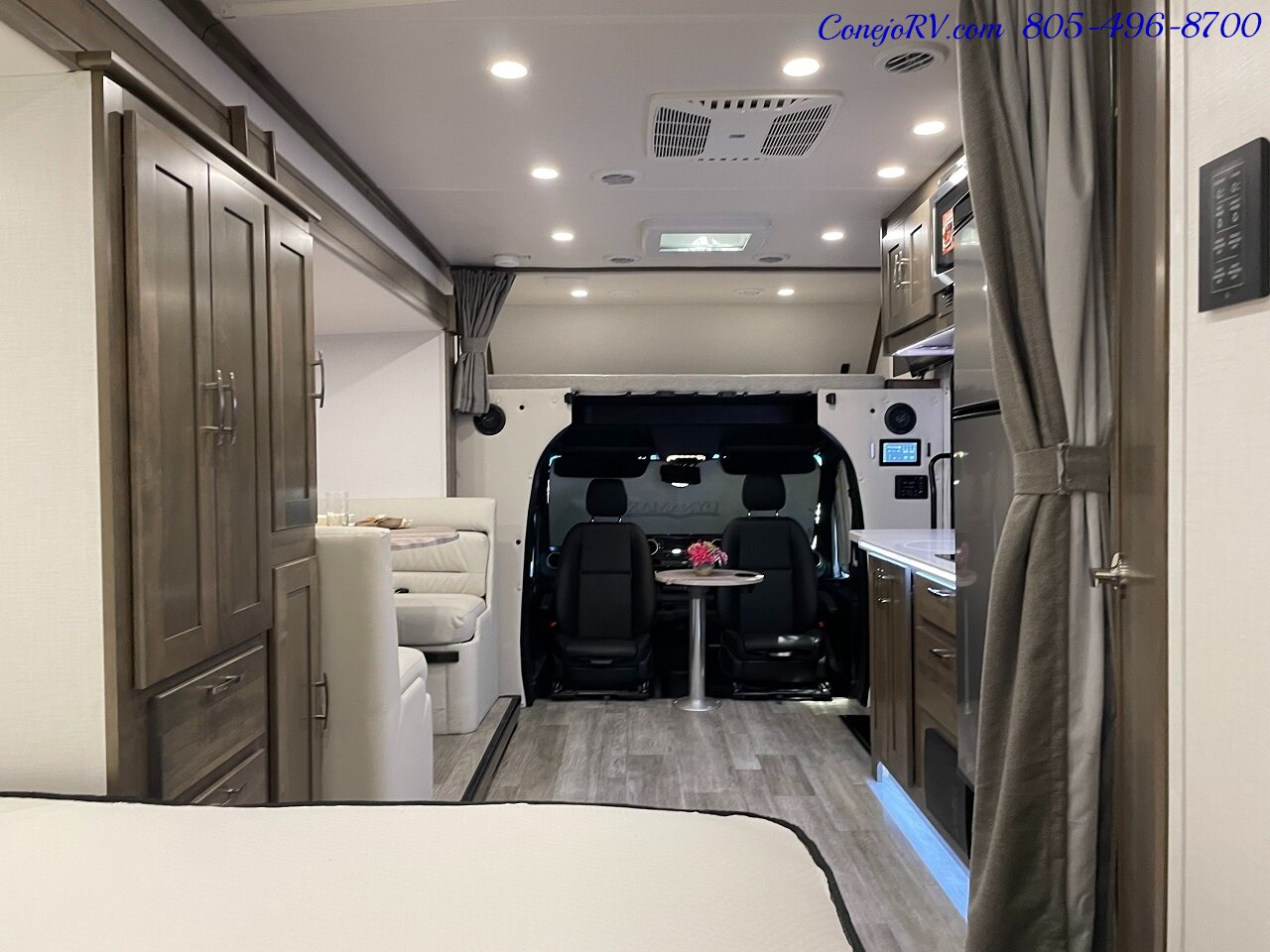 2024 DYNAMAX Isata 3 Series 24FW Freedom Edition Light Full-Wall Slide HYDRAULIC  LEVELERS Full Body Paint Mercedes Turbo Diesel - Photo 25 - Thousand Oaks, CA 91360