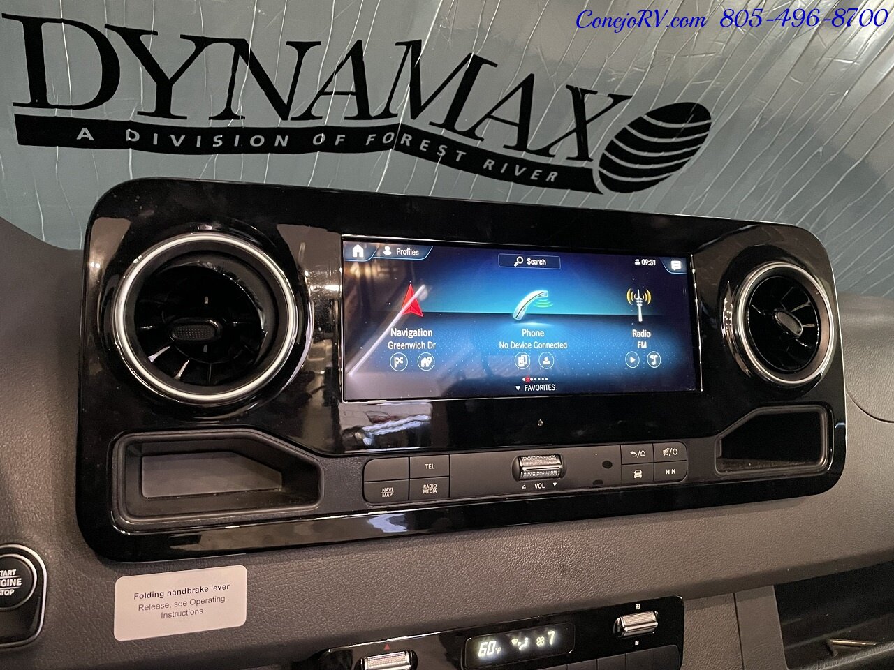 2024 DYNAMAX Isata 3 Series 24FW Full-Wall Slide HYDRAULIC LEVELERS Full Body Paint  Mercedes Turbo Diesel - Photo 34 - Thousand Oaks, CA 91360