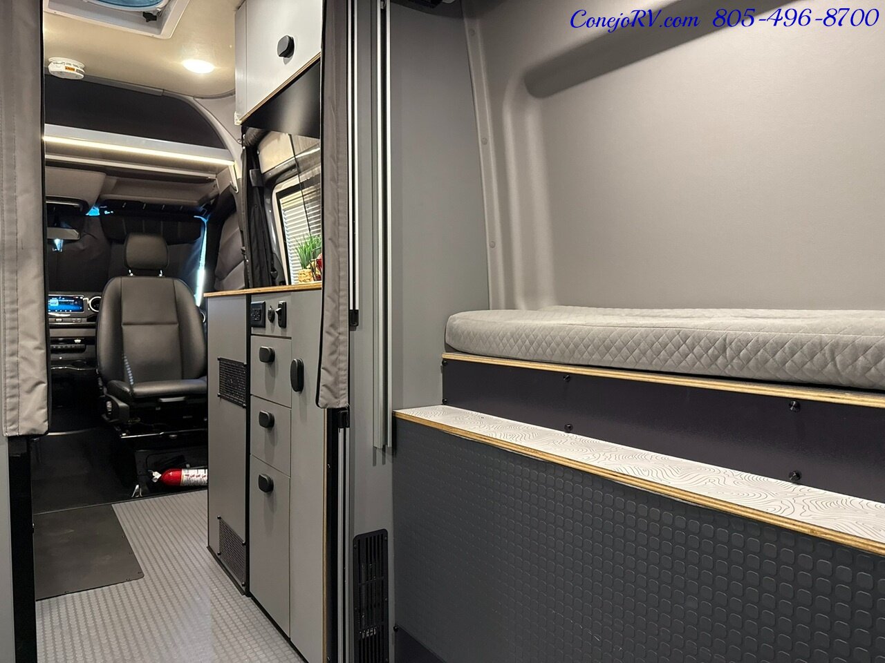 2024 Winnebago Revel 44EC 2.5-1 AWD Sprinter Mercedes Turbo Diesel, 8.4KWH  Lithionics System 26K Miles - Photo 28 - Thousand Oaks, CA 91360