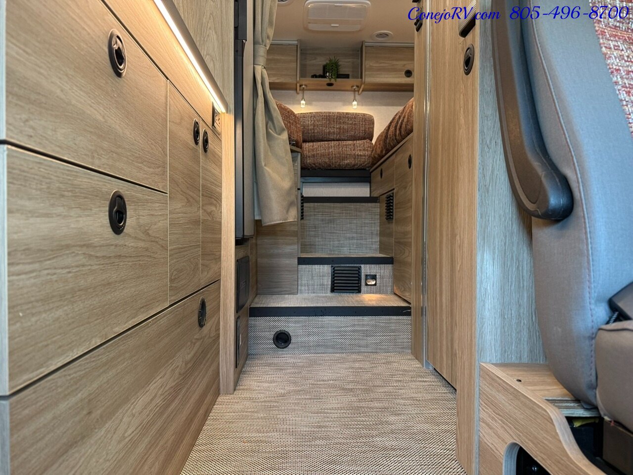 2026 Winnebago Ekko 22A Lithium Power 310HP All Wheel Drive   - Photo 12 - Thousand Oaks, CA 91360