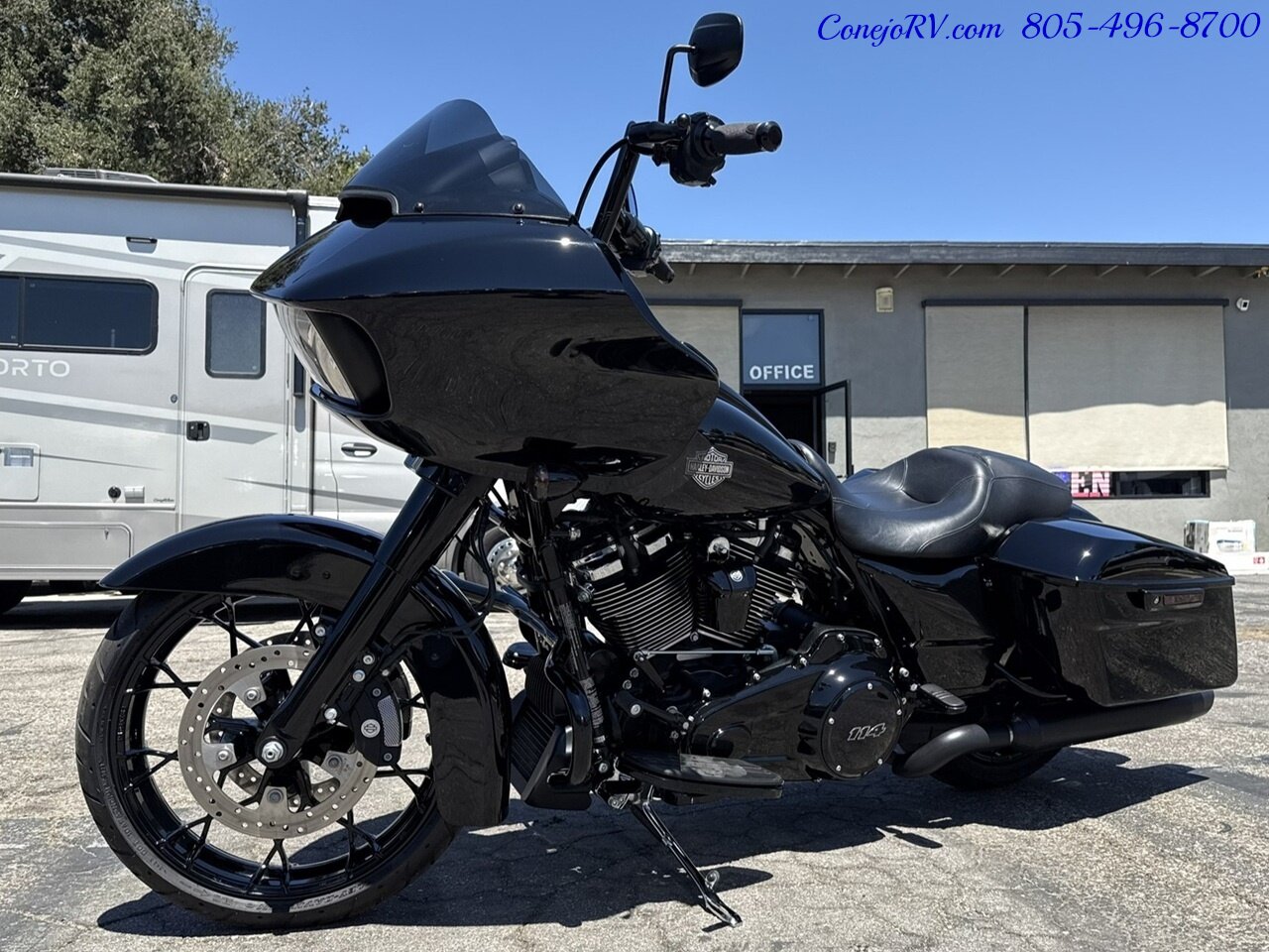2023 Harley-Davidson Road Glide Touring Bike - Photo 1 - Thousand Oaks, CA 91360