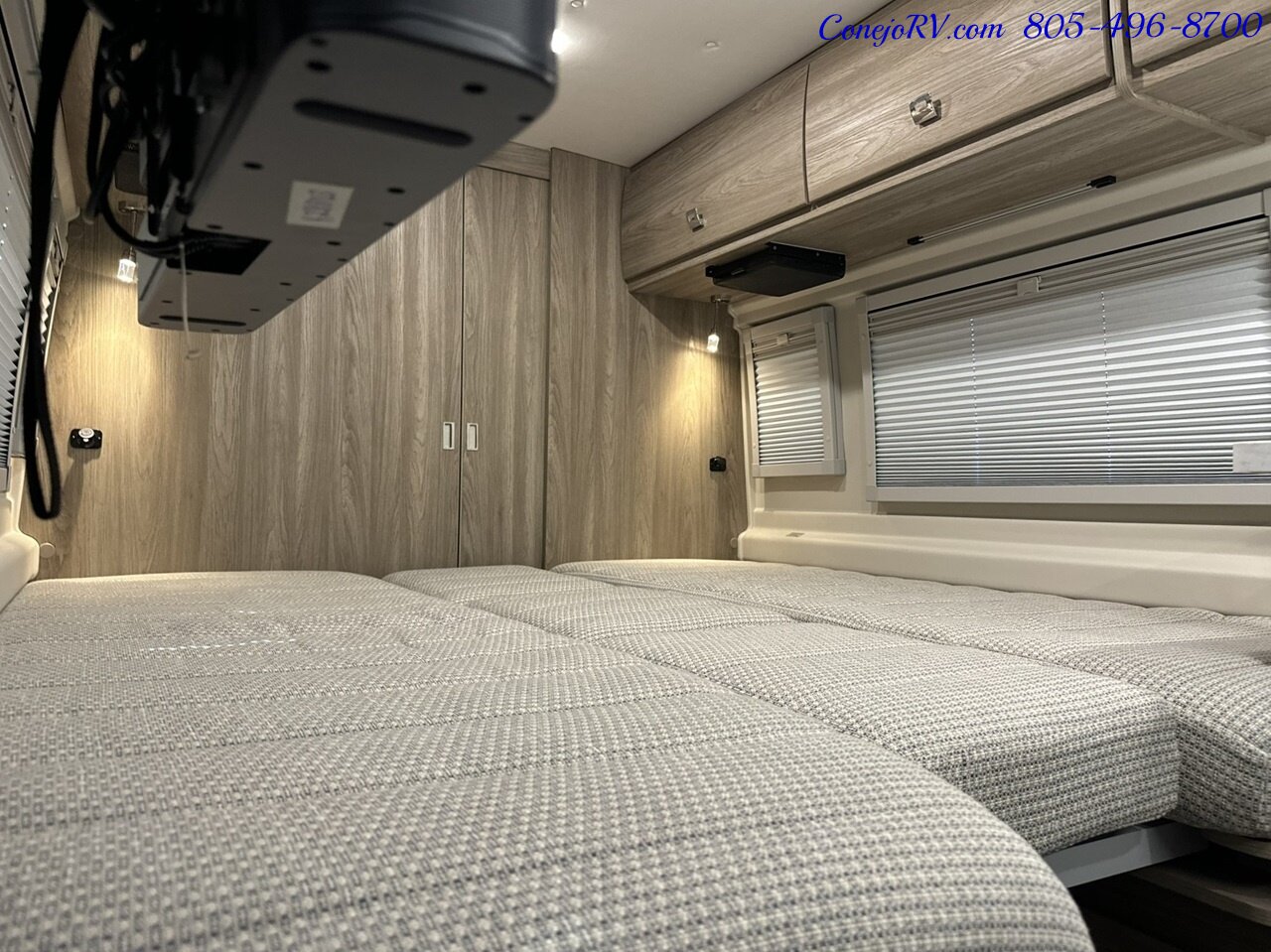 2025 Winnebago Travato 59K Touring Coach 2.8KW Onan Generator   - Photo 21 - Thousand Oaks, CA 91360