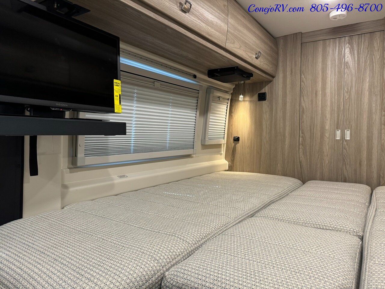 2025 Winnebago Travato 59K Touring Coach 2.8KW Onan Generator   - Photo 22 - Thousand Oaks, CA 91360