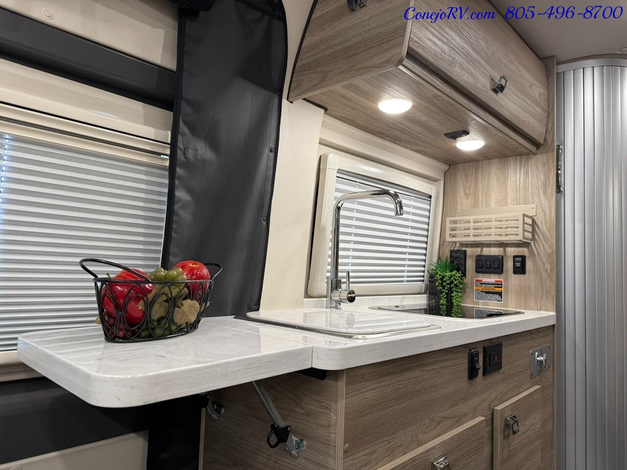 2023 Winnebago Travato 59G Touring Coach Full Galley Murphy Bed 8K Miles - Photo 11 - Thousand Oaks, CA 91360