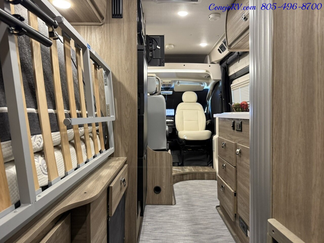 2023 Winnebago Travato 59G Touring Coach Full Galley Murphy Bed 8K Miles - Photo 21 - Thousand Oaks, CA 91360