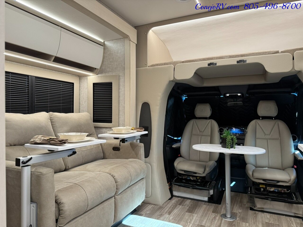 2026 Tiffin Wayfarer 25XLW Slide-Out Theater Seats Mercedes Turbo Diesel  Full Body Paint - Photo 32 - Thousand Oaks, CA 91360