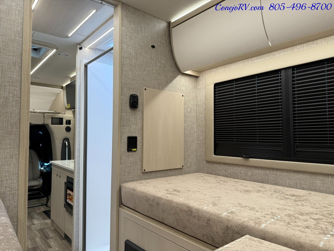 2026 Tiffin Wayfarer 25XLW Slide-Out Theater Seats Mercedes Turbo Diesel  Full Body Paint - Photo 29 - Thousand Oaks, CA 91360