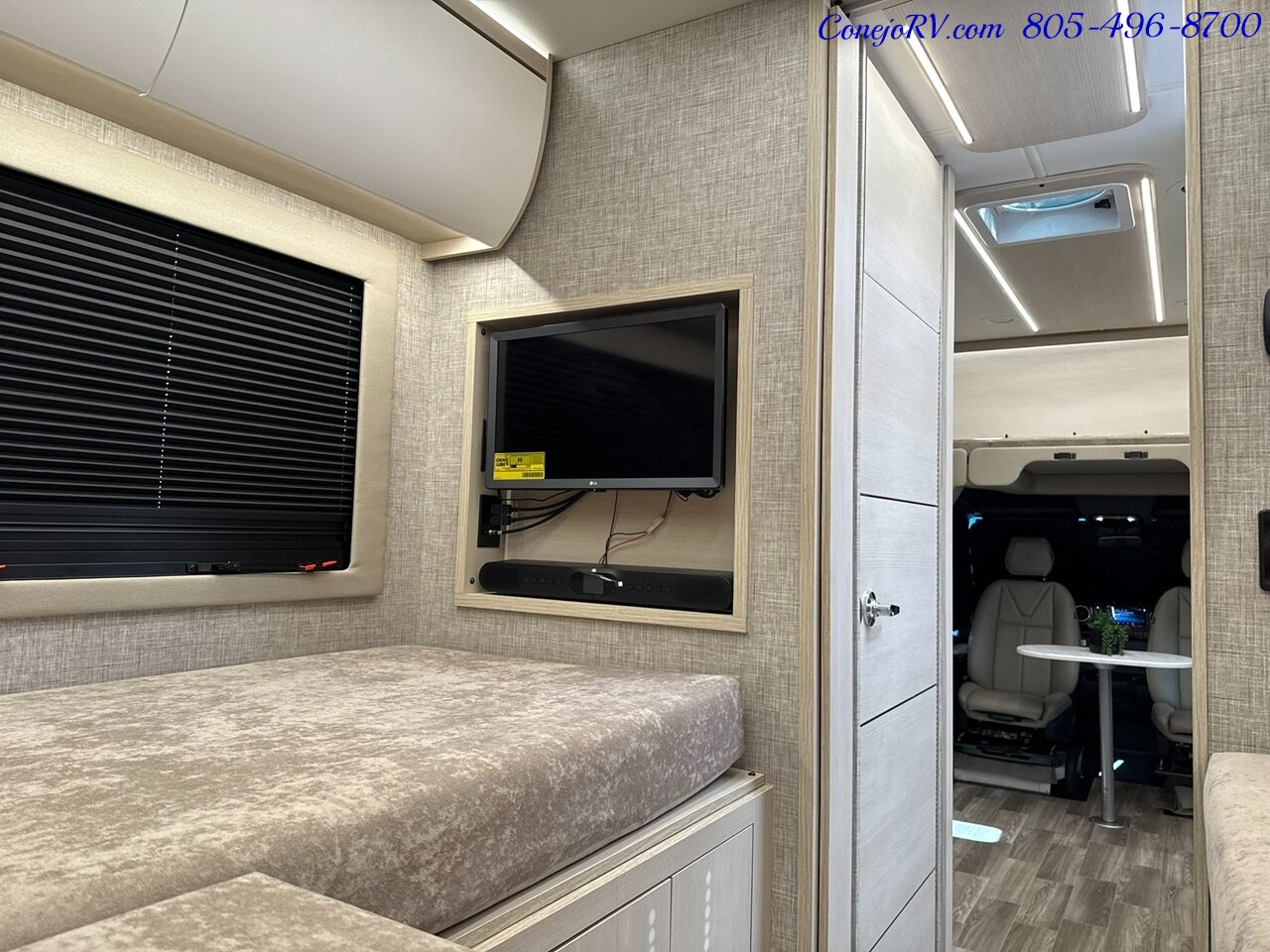 2026 Tiffin Wayfarer 25XLW Slide-Out Theater Seats Mercedes Turbo Diesel  Full Body Paint - Photo 30 - Thousand Oaks, CA 91360