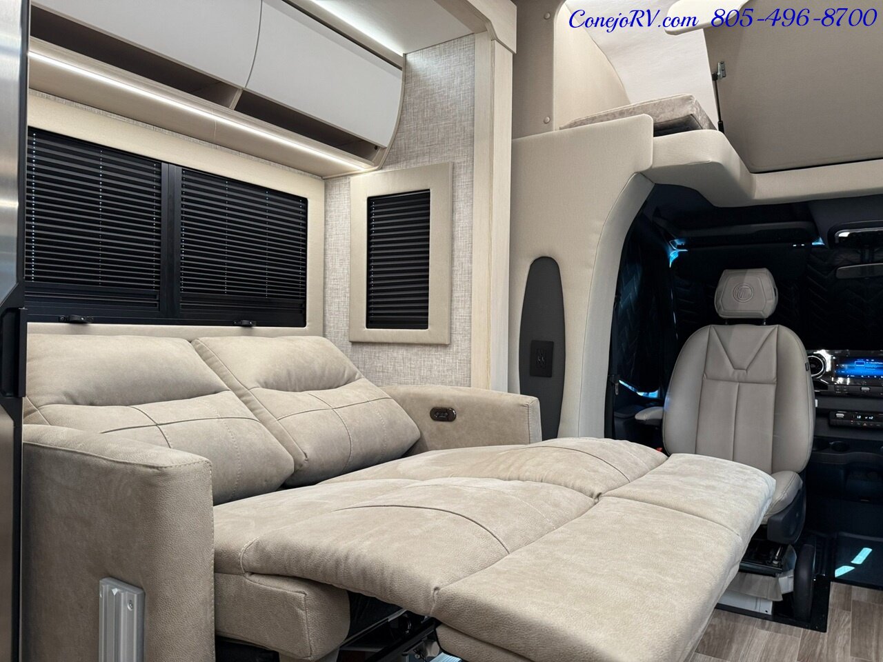 2026 Tiffin Wayfarer 25XLW Slide-Out Theater Seats Mercedes Turbo Diesel  Full Body Paint - Photo 11 - Thousand Oaks, CA 91360