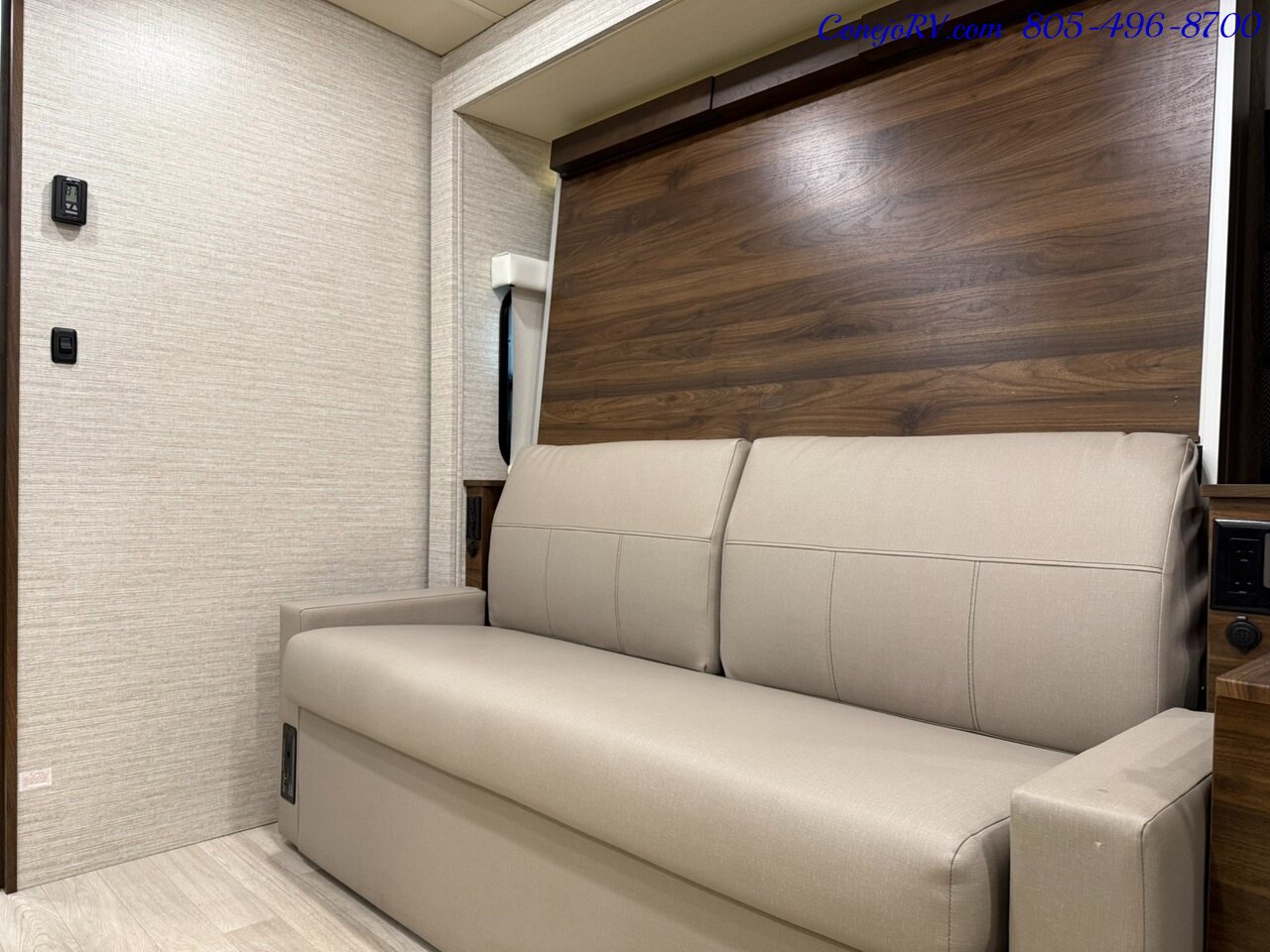 2022 Winnebago View 24D Full Wall Slide-Out Theater Seats Mercedes Turbo  Diesel - Photo 21 - Thousand Oaks, CA 91360