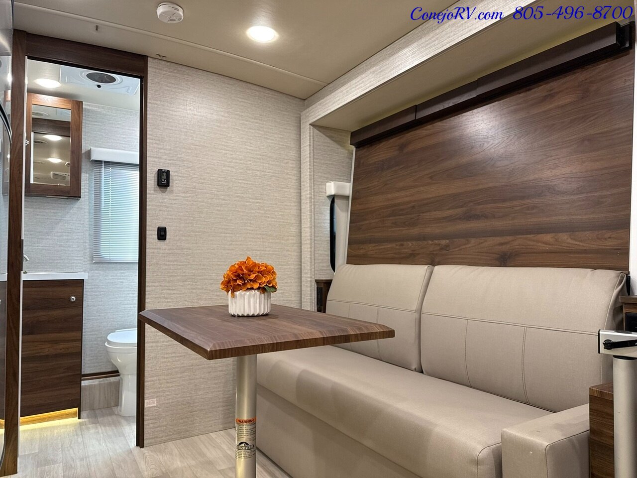 2022 Winnebago View 24D Full Wall Slide-Out Theater Seats Mercedes Turbo  Diesel - Photo 10 - Thousand Oaks, CA 91360