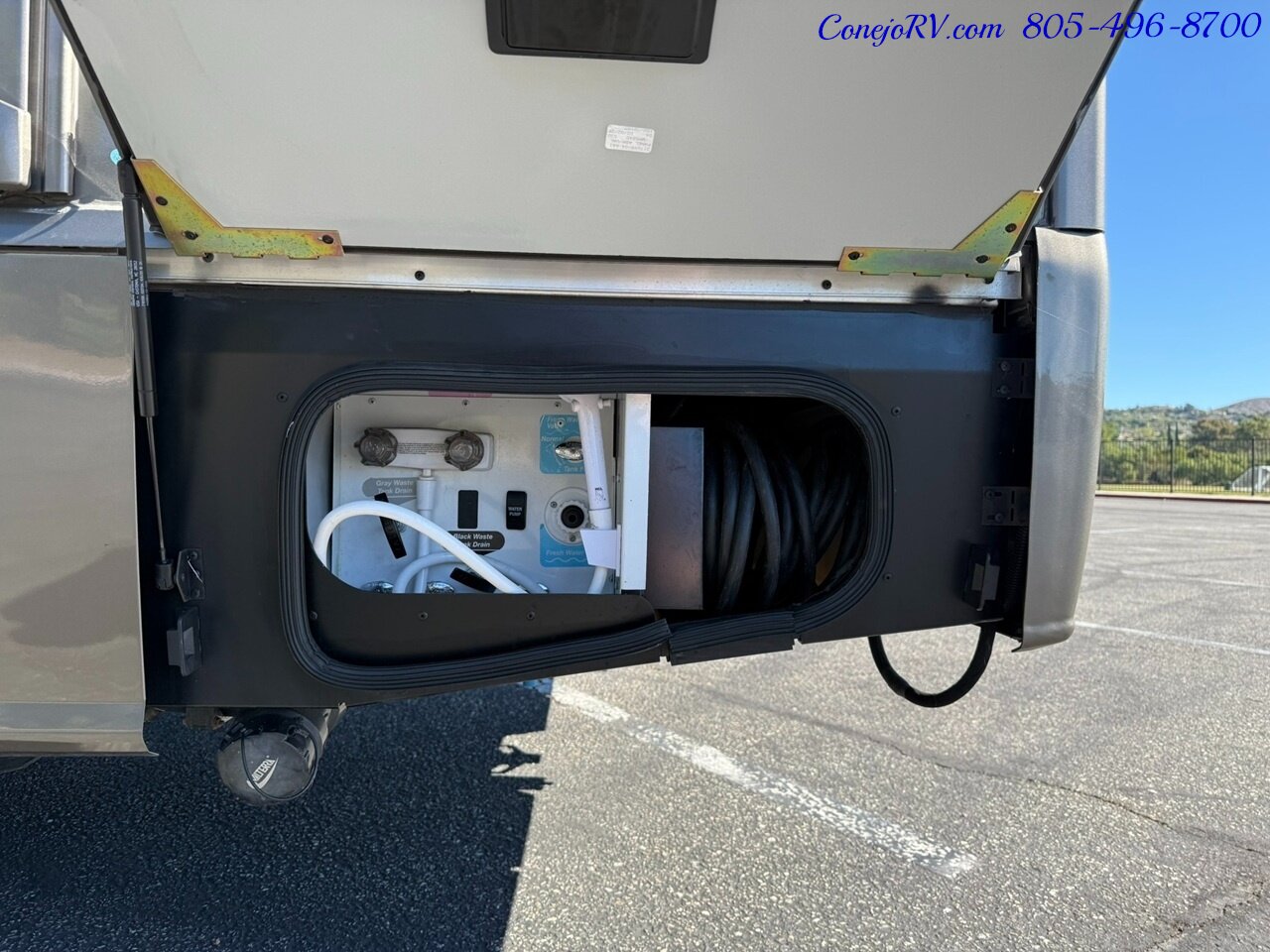 2022 Winnebago View 24D Full Wall Slide-Out Theater Seats Mercedes Turbo  Diesel - Photo 49 - Thousand Oaks, CA 91360