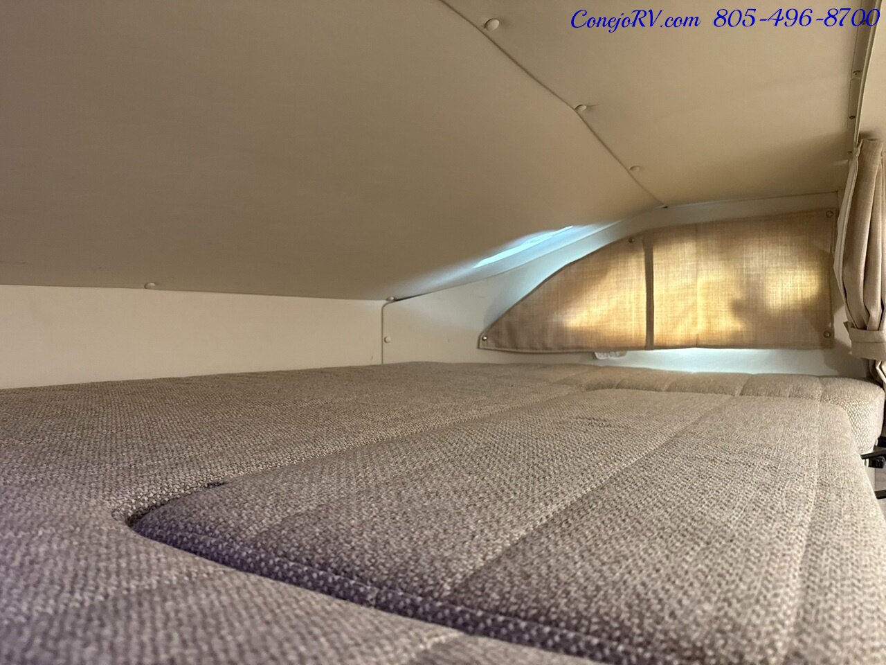 2022 Winnebago View 24D Full Wall Slide-Out Theater Seats Mercedes Turbo  Diesel - Photo 33 - Thousand Oaks, CA 91360