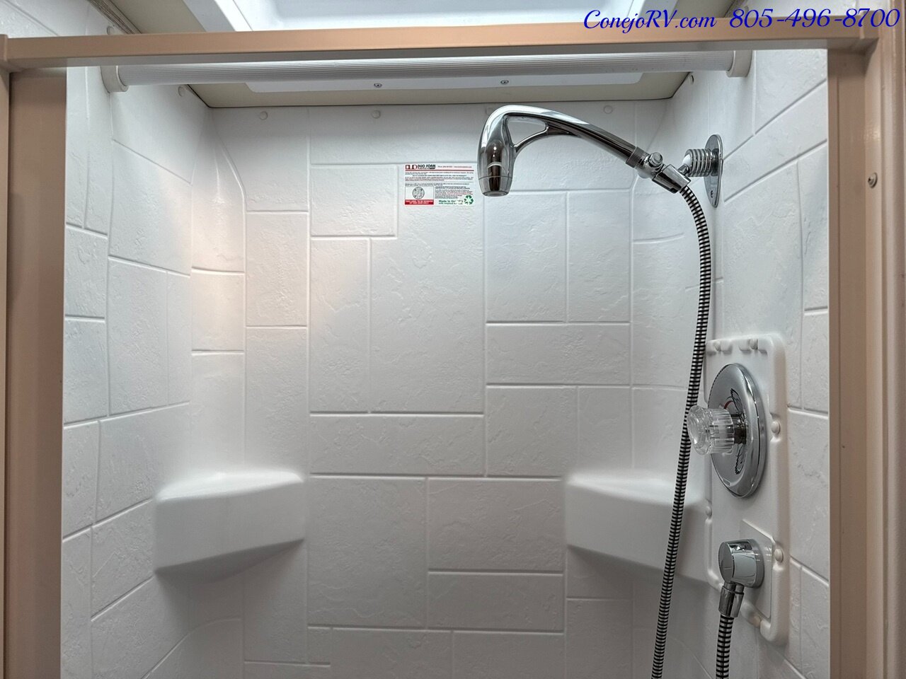 2022 Winnebago View 24D Full Wall Slide-Out Theater Seats Mercedes Turbo  Diesel - Photo 20 - Thousand Oaks, CA 91360