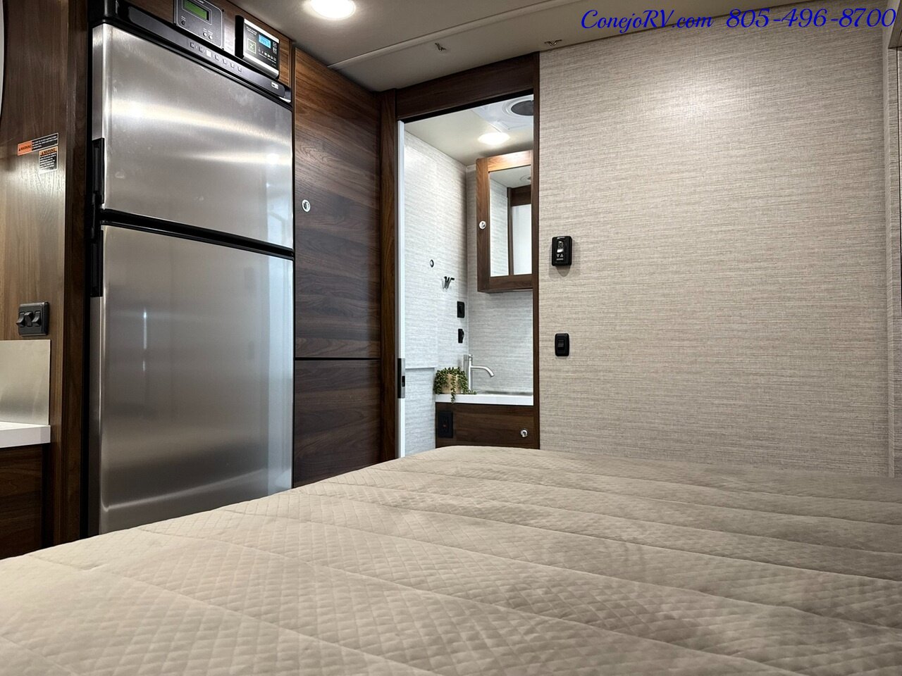 2022 Winnebago View 24D Full Wall Slide-Out Theater Seats Mercedes Turbo  Diesel - Photo 25 - Thousand Oaks, CA 91360