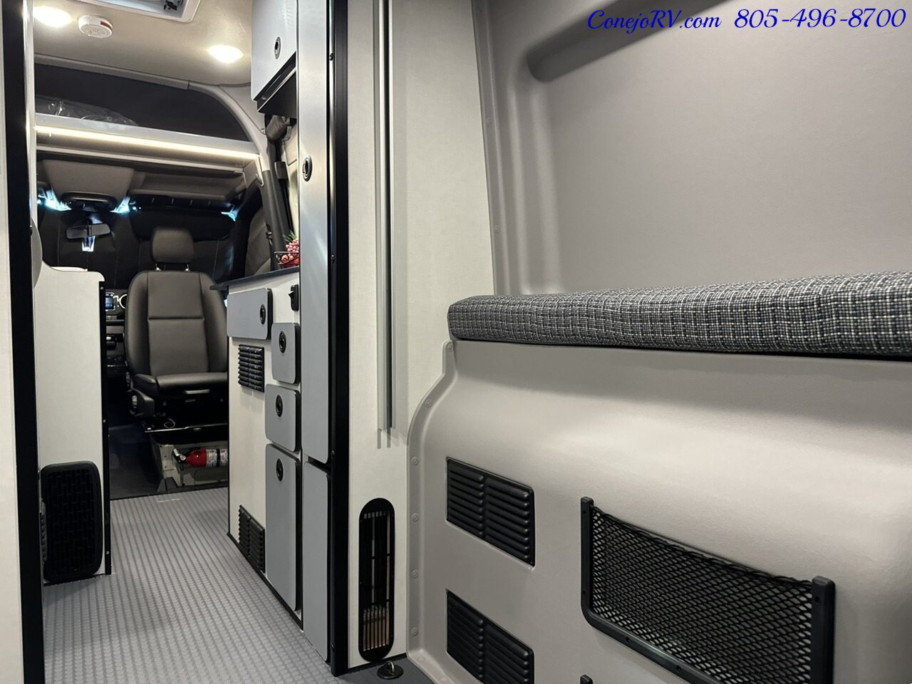 2024 Winnebago Revel 44E 4X4 Sprinter Mercedes Turbo Diesel, 320 AH Lithium   - Photo 30 - Thousand Oaks, CA 91360