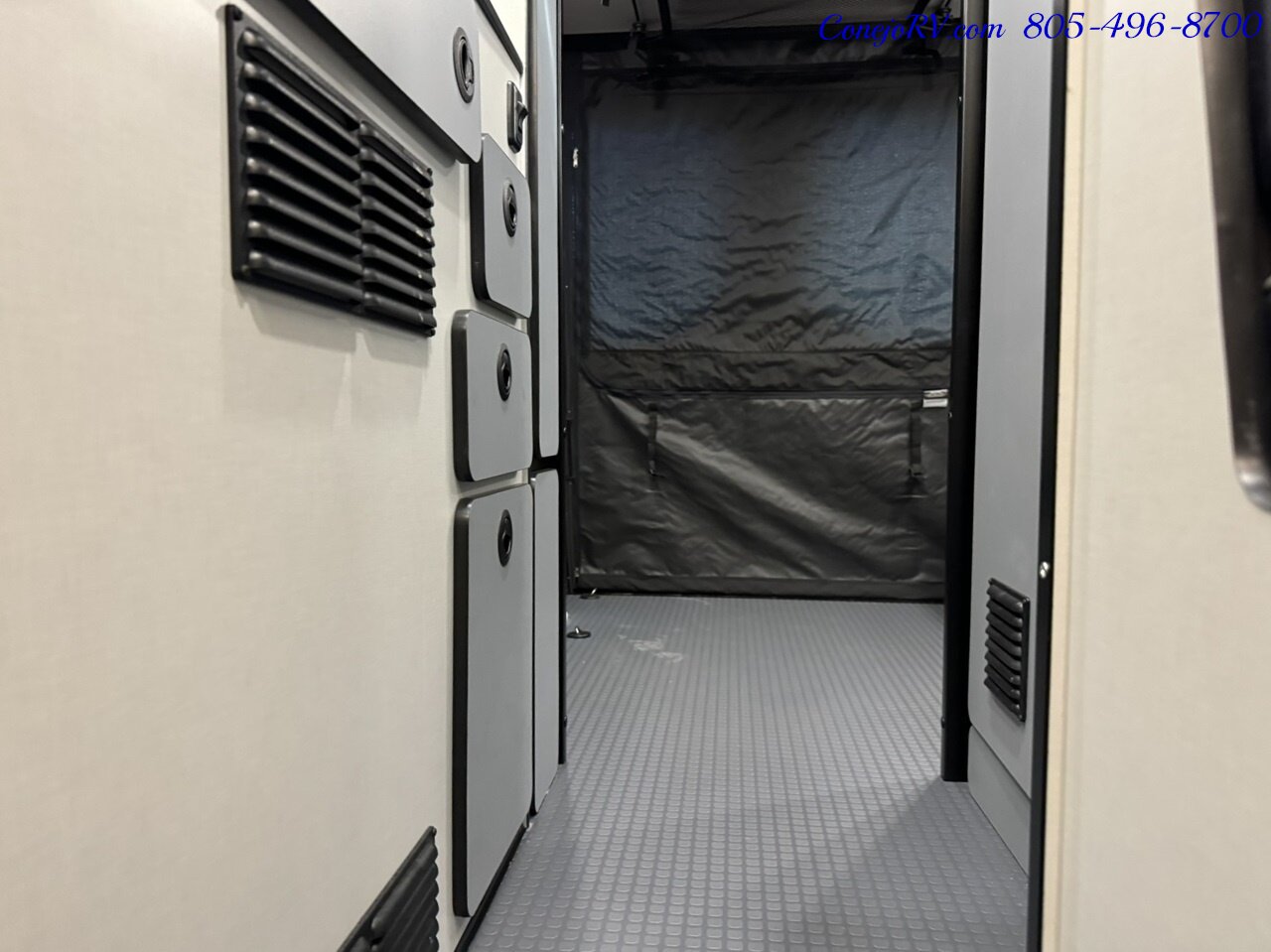 2024 Winnebago Revel 44E 4X4 Sprinter Mercedes Turbo Diesel, 320 AH Lithium   - Photo 13 - Thousand Oaks, CA 91360