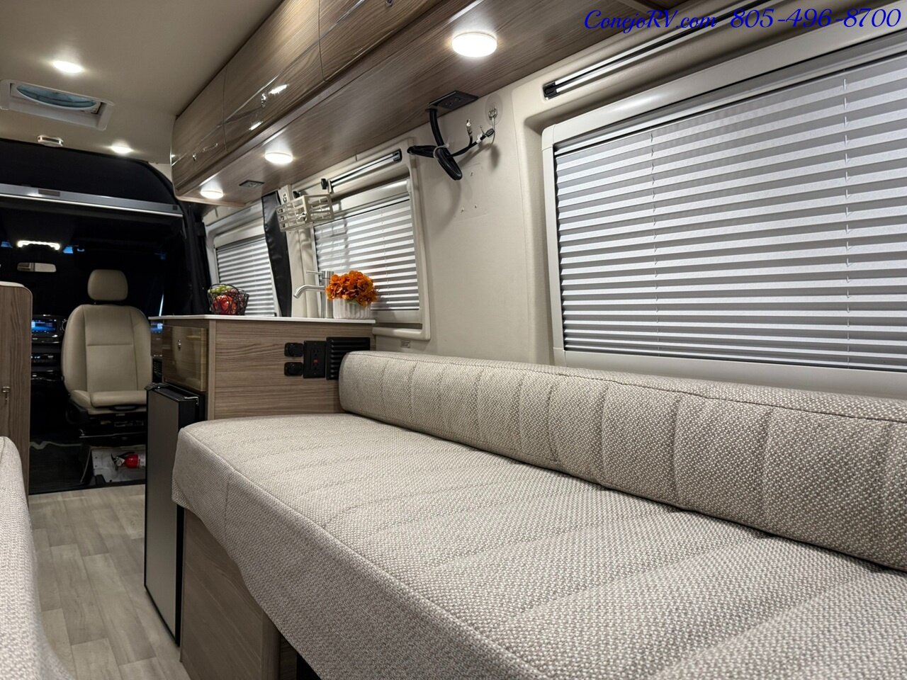 2020 Winnebago Boldt 70BL Volta Lithium System Mercedes Turbo Diesel 28K  Miles - Photo 27 - Thousand Oaks, CA 91360