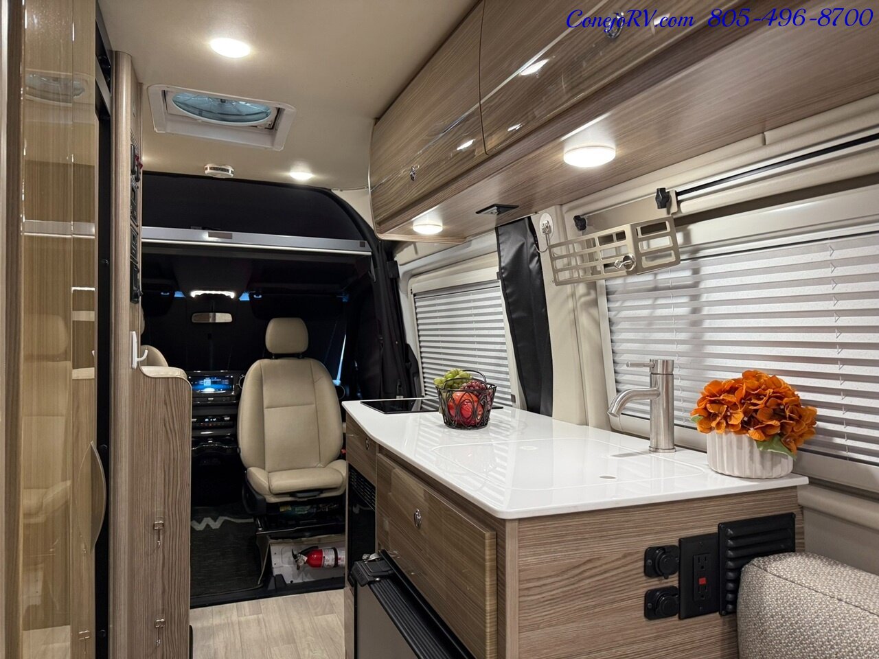 2020 Winnebago Boldt 70BL Volta Lithium System Mercedes Turbo Diesel 28K  Miles - Photo 29 - Thousand Oaks, CA 91360