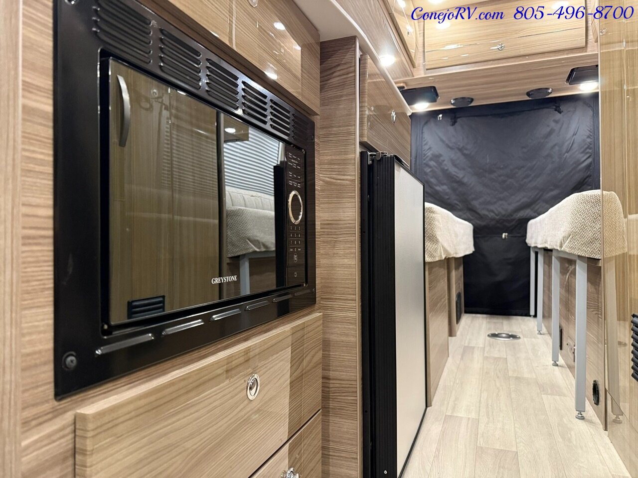 2020 Winnebago Boldt 70BL Volta Lithium System Mercedes Turbo Diesel 28K  Miles - Photo 14 - Thousand Oaks, CA 91360