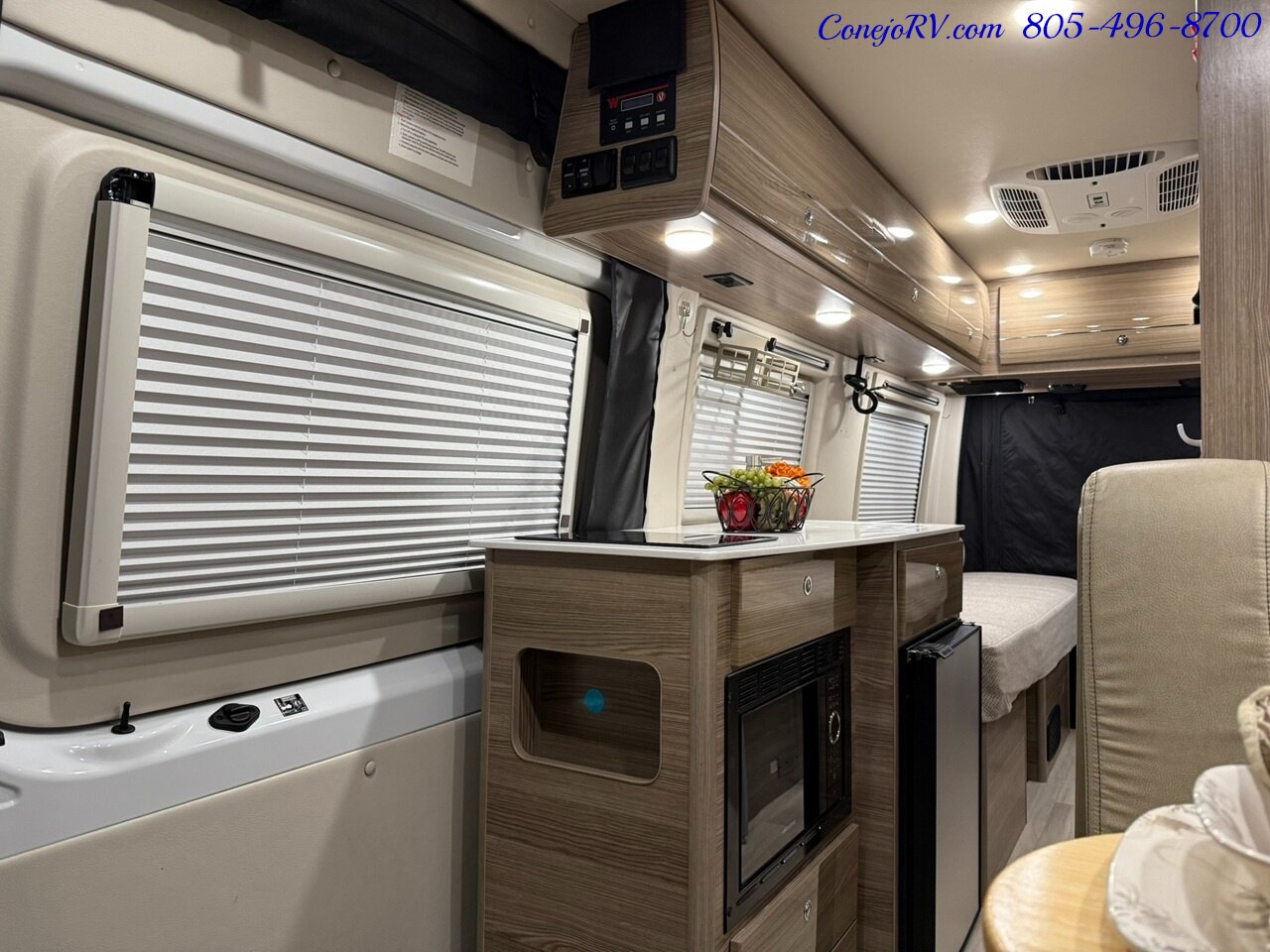 2020 Winnebago Boldt 70BL Volta Lithium System Mercedes Turbo Diesel 28K  Miles - Photo 7 - Thousand Oaks, CA 91360