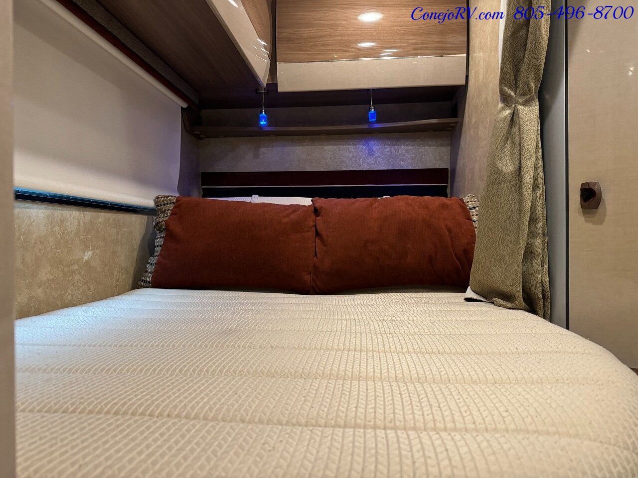 2016 Winnebago Navion 24J Slide-Out Mercedes Turbo Diesel   - Photo 23 - Thousand Oaks, CA 91360