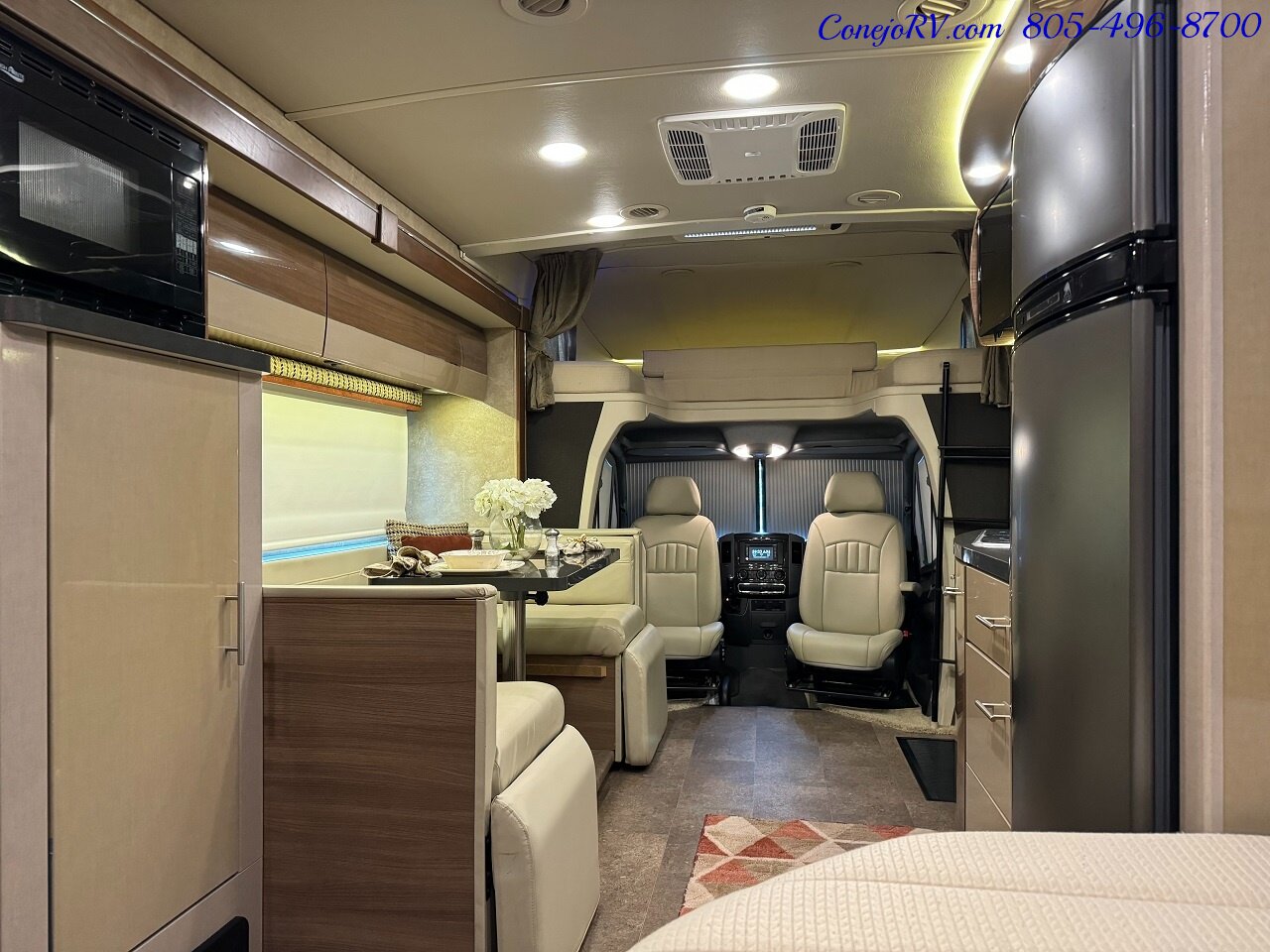 2016 Winnebago Navion 24J Slide-Out Mercedes Turbo Diesel   - Photo 24 - Thousand Oaks, CA 91360