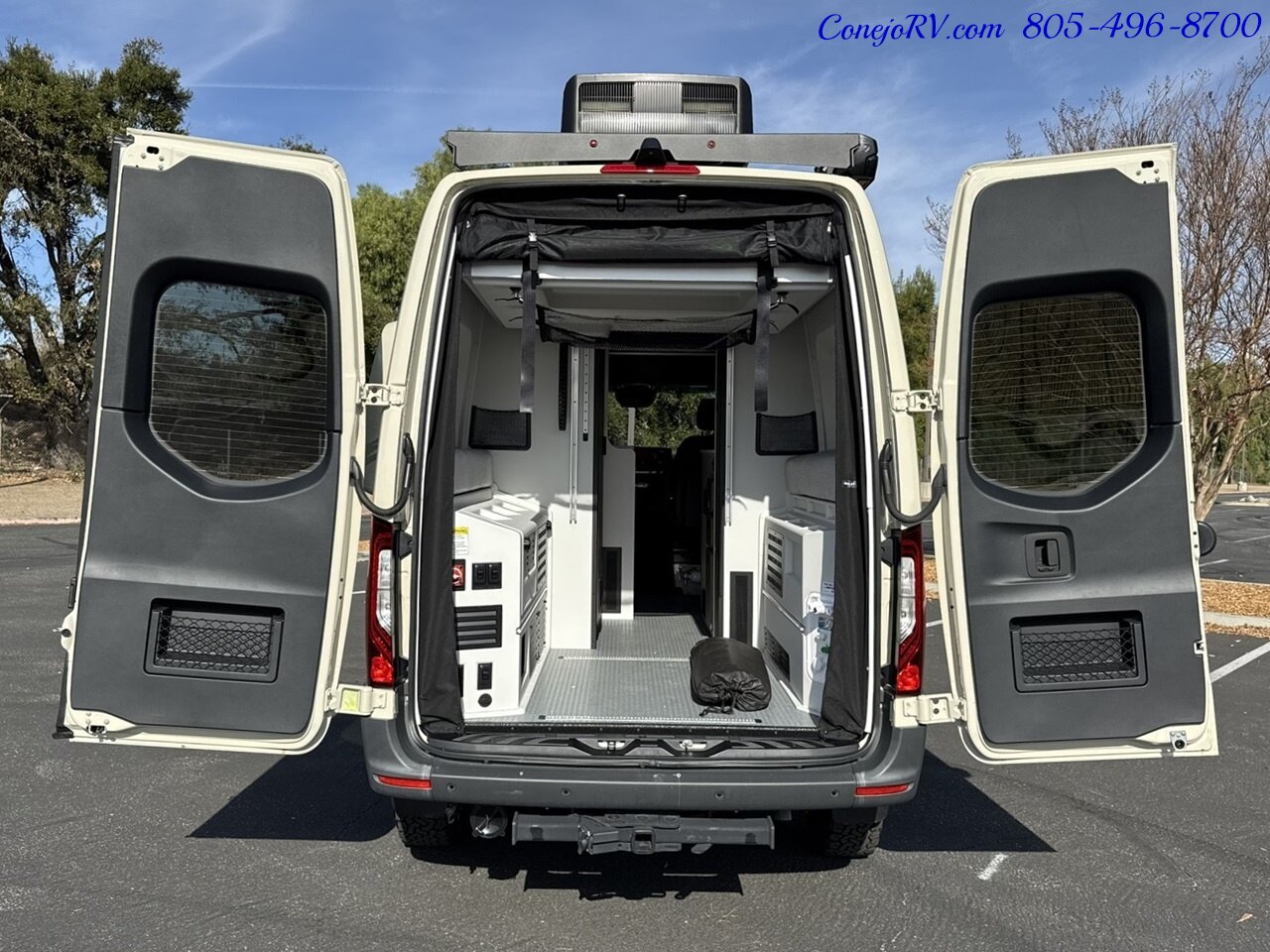 2025 Tiffin GH1 AWD 1 UP Series Sprinter Mercedes Turbo Diesel  Battle Born 810AH Lithium Ion Kit - Photo 46 - Thousand Oaks, CA 91360