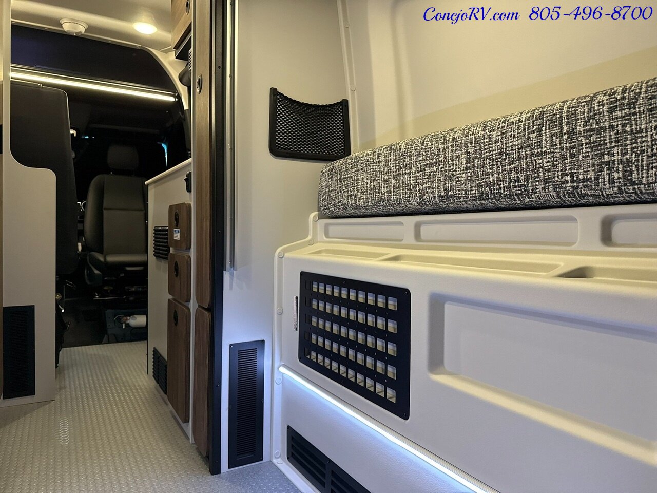 2026 Tiffin GH1 AWD Sprinter Mercedes Turbo Diesel 540AH Battle  Born Lithium Ion Kit - Photo 30 - Thousand Oaks, CA 91360