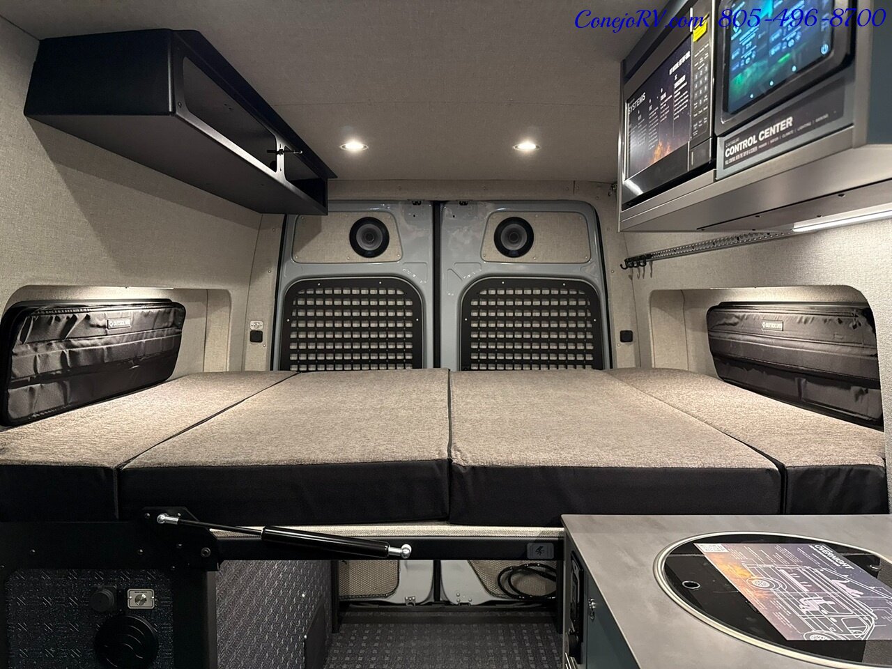 2026 Outside Van Overnight Pop Top Quad Captains Seats 620AH Lithionics  Lithium System Adventure Van - Photo 24 - Thousand Oaks, CA 91360