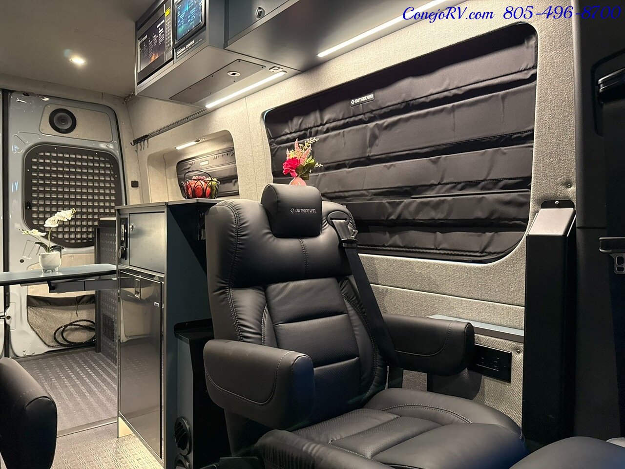 2026 Outside Van Overnight Pop Top Quad Captains Seats 620AH Lithionics  Lithium System Adventure Van - Photo 6 - Thousand Oaks, CA 91360