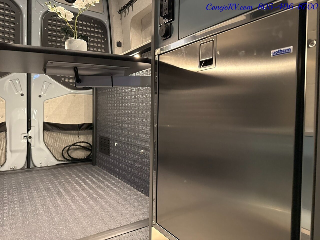 2026 Outside Van Overnight Pop Top Quad Captains Seats 620AH Lithionics  Lithium System Adventure Van - Photo 11 - Thousand Oaks, CA 91360