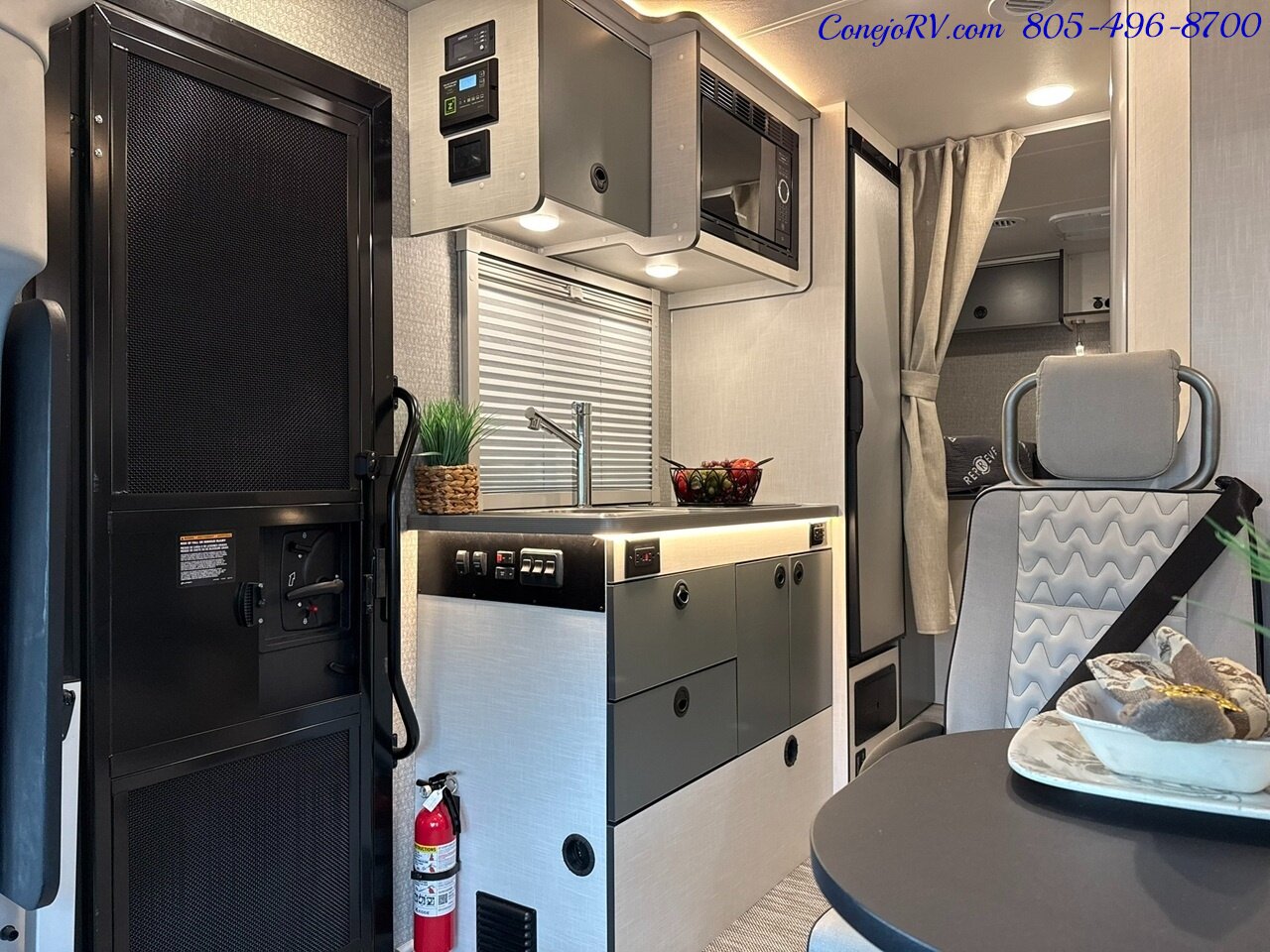 2026 Winnebago Ekko 22A Lithium Power 310HP All Wheel Drive   - Photo 7 - Thousand Oaks, CA 91360