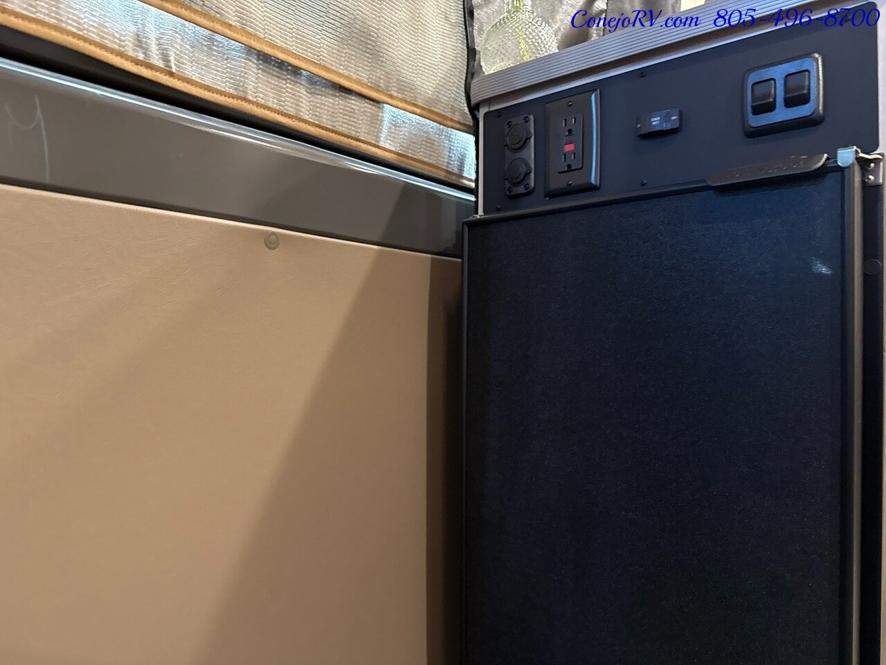 2026 Winnebago Solis 59PX New For 2026 REAR SOFA, Pop Top Full Galley  Adaptive Cruise Control - Photo 12 - Thousand Oaks, CA 91360